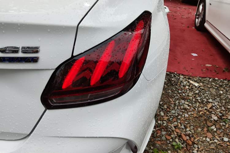 Used MG 5 2023 180 DVVT CVT Luxury Edition Right Rear Taillight