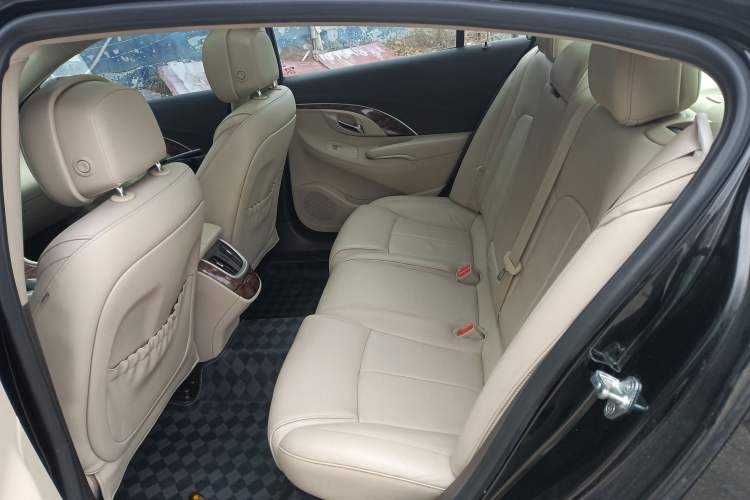 Used Buick LaCrosse 2013 2.4L SIDI Leading Comfort Version