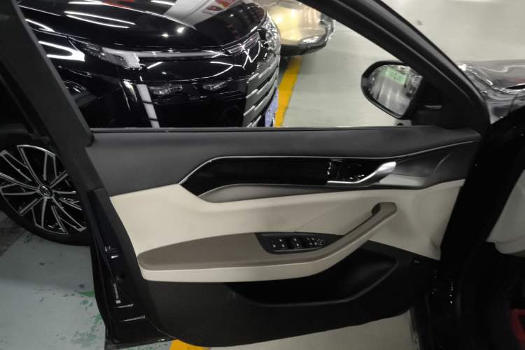 Used BYD Qin PLUS 2023 Champion Edition DM-i 120KM Leading Model