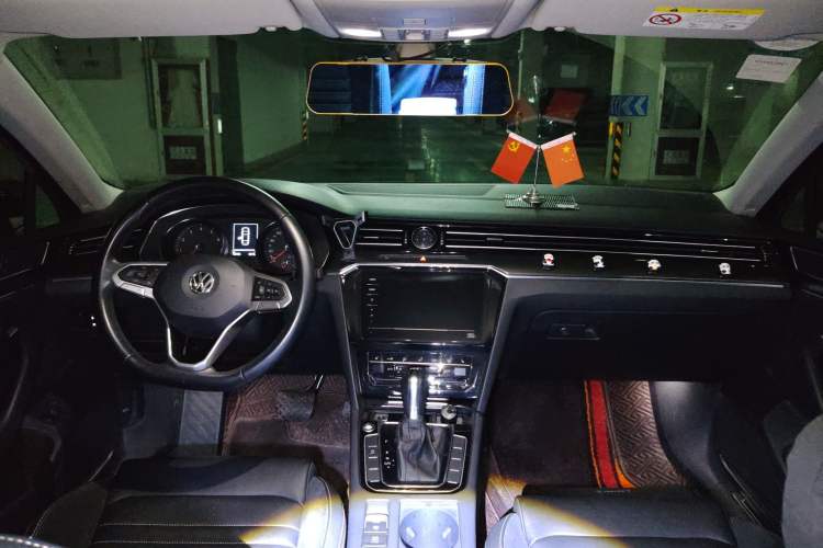 Used Volkswagen Magotan 2020 330TSI DSG Leading Model
