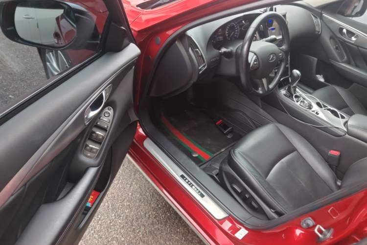 Used Infiniti Q50L 2016 2.0T Enjoyment Edition Driver Seat