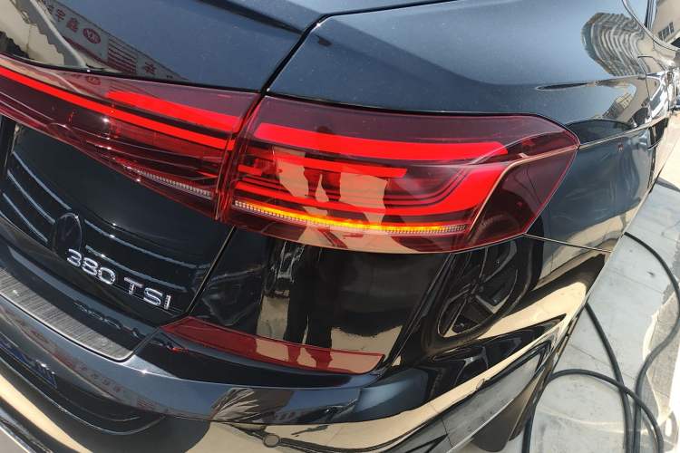 Used Volkswagen Passat 2024 380TSI Starry Dragon Edition Exterior 3