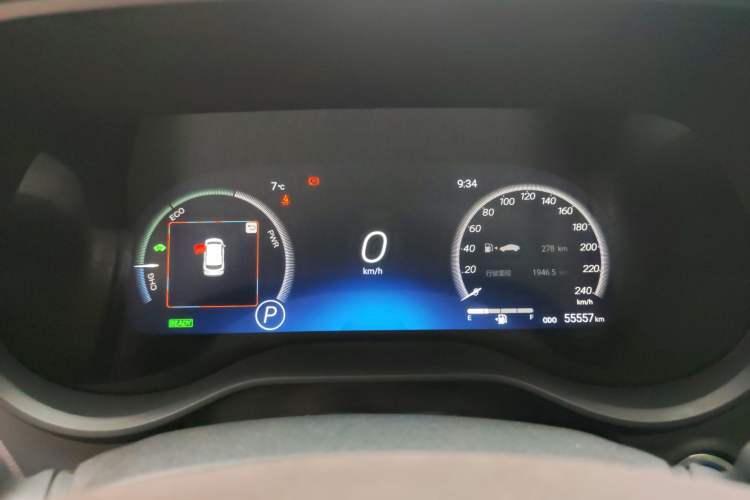 Used Toyota Granvia 2022 2.5L Hybrid Flagship Edition