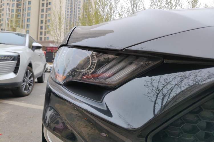 Used Ford Mustang 2018 2.3T Automatic Hardtop Standard Trim U.S. Specification
