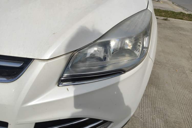 Used Ford Kuga 2015 1.5L GTDi Four-Wheel-Drive Elite Model
