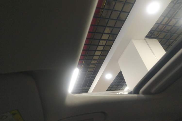 Used Dongfeng Aeolus Yixuan 2020 230T Automatic Cool Track Edition Headliner