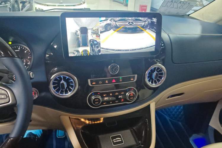 Used Mercedes-Benz Vito 2021 2.0T Business Version 7 Seats