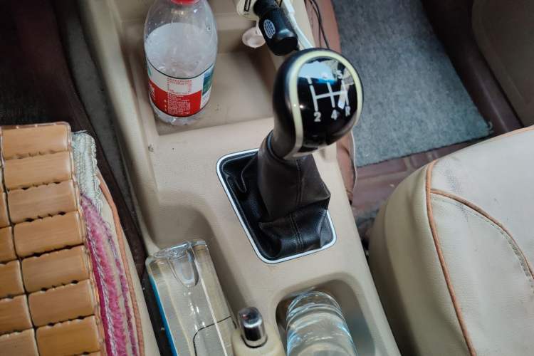 Used Wuling Hongguang 2015 1.5L S1 Standard China V-Emission Standards
