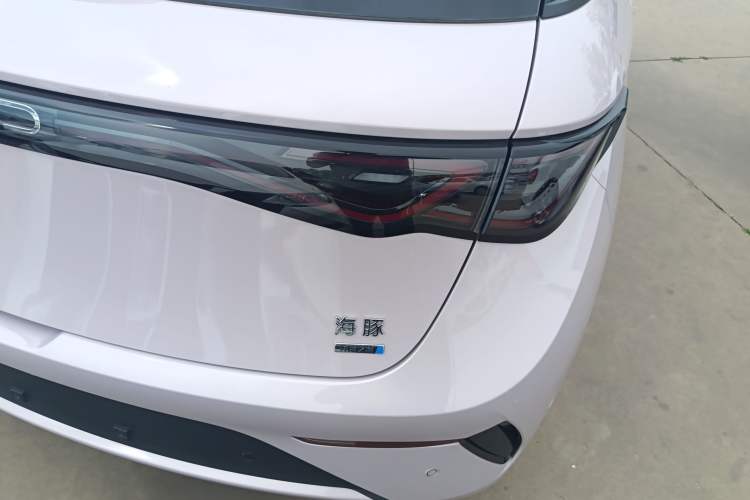Used BYD Dolphin 2025 Intelligent Driving Version 410 km Fashion Edition