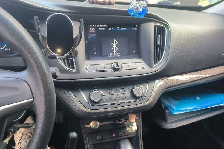 Used Roewe 360 2017 1.5L Automatic Luxury Edition