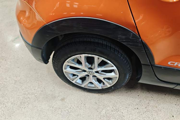 Used Volkswagen Polo 2014 1.6L Cross Polo Automatic Exterior 4