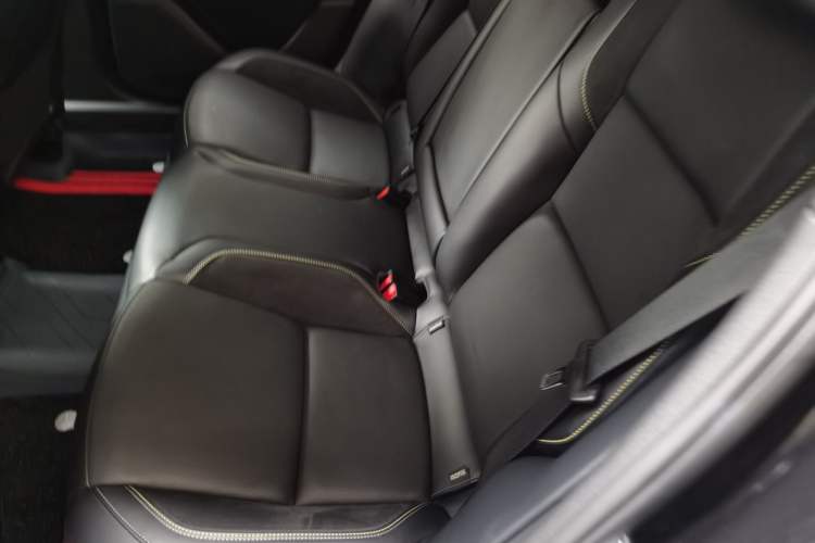 Used Lynk & Co 03 2023 1.5TD DCT JingPro Left Rear Seat