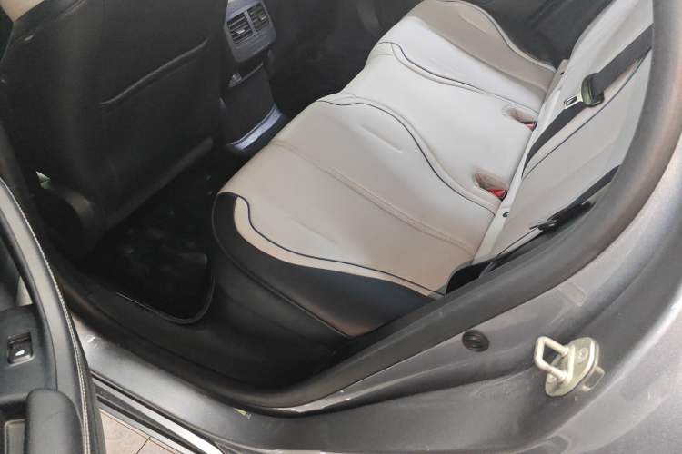 Used BYD Destroyer 05 2023 Champion Edition DM-i 120KM Prestige Model
