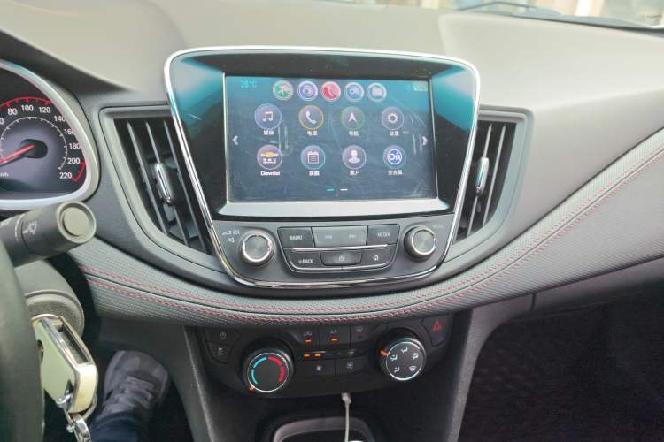 Used Chevrolet Monza 2019 RS 330T Automatic Comfort Edition China VI Standard Audio And AC Panel