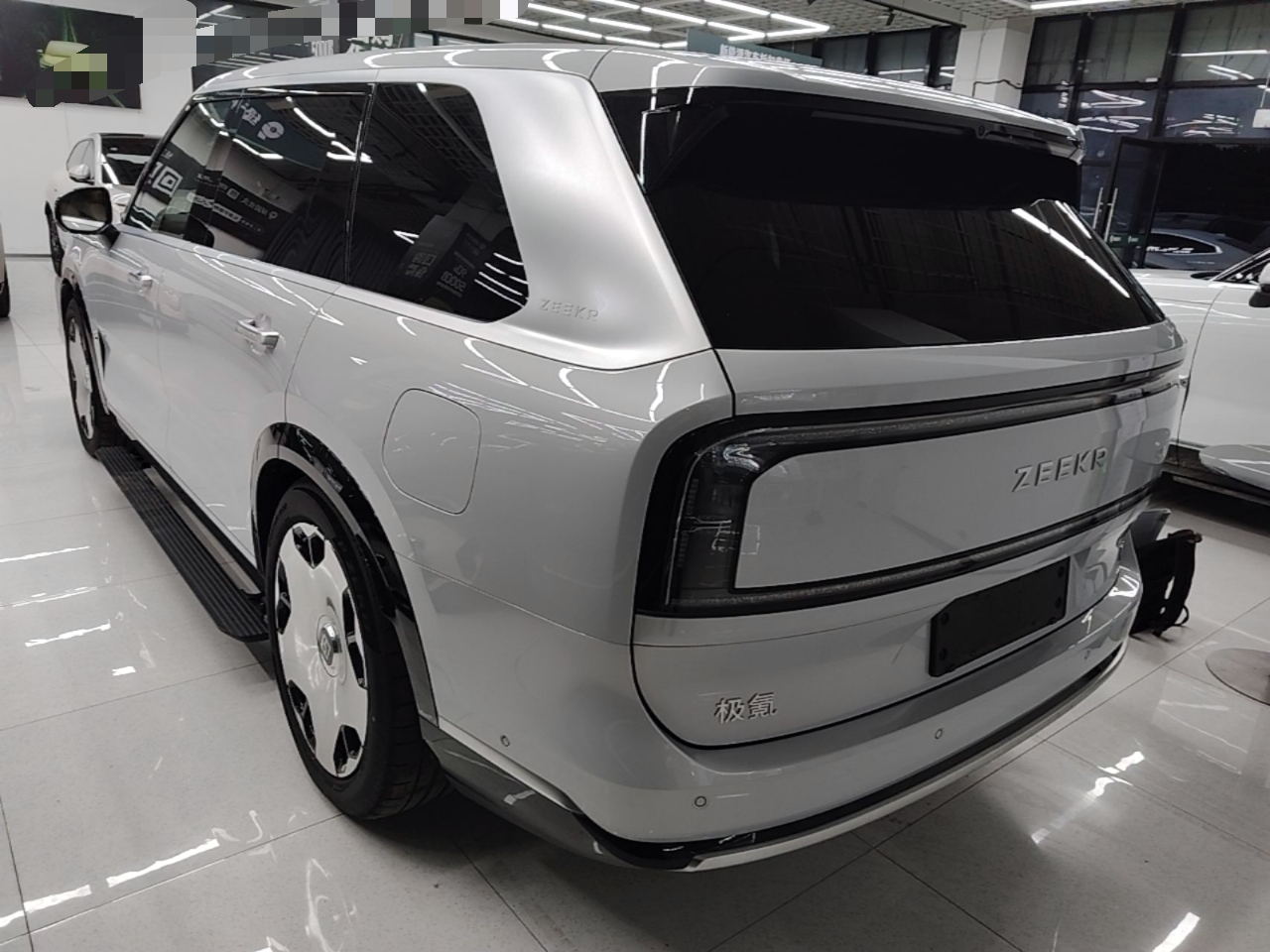 Zeekr 9X 2025 Ultra Edition 70kWh — снимка 4