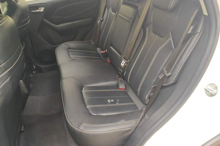 Used Soueast DX3 2019 1.5L Manual Luxury Model China VI Standard Left Rear Seat