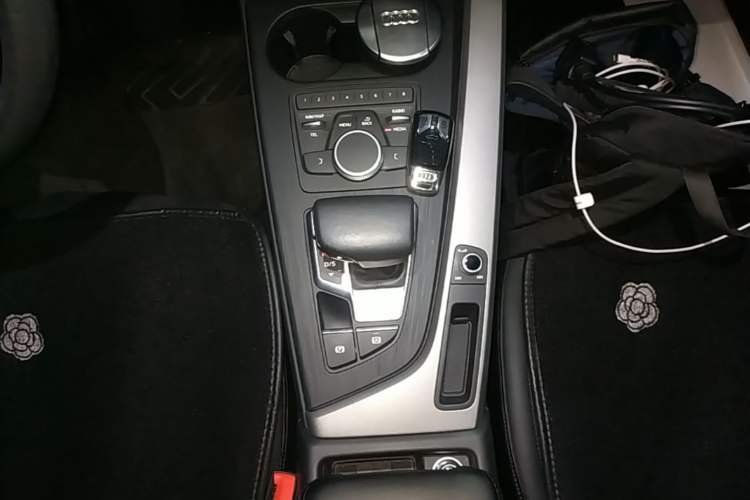 Used Audi A4L 2019 40 TFSI Ambition China VI