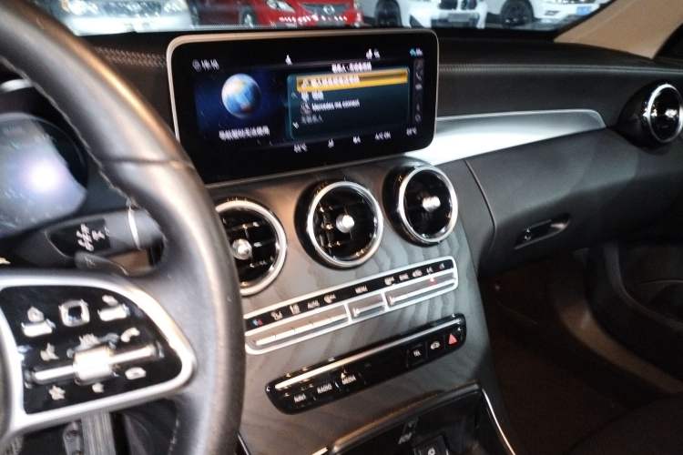 Used Mercedes-Benz C-Class 2019 Restyled C 260 L Sport Edition