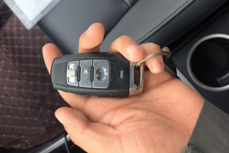 Used Haval H2 2017 Red-Label 1.5T Automatic Two-Wheel Drive Elite Model
