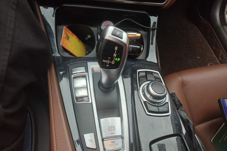 Used BMW 5 Series 2014 520Li Elegant Model