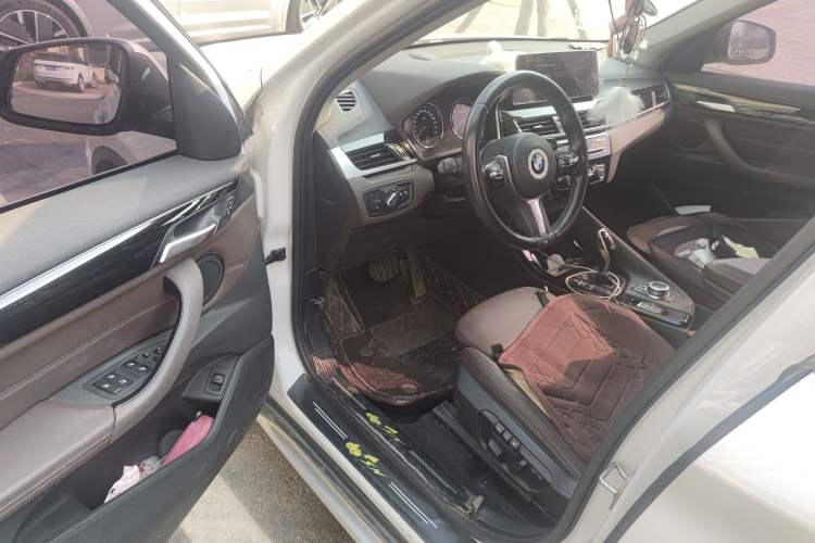 Used BMW X1 2020 sDrive20Li Premium Edition
