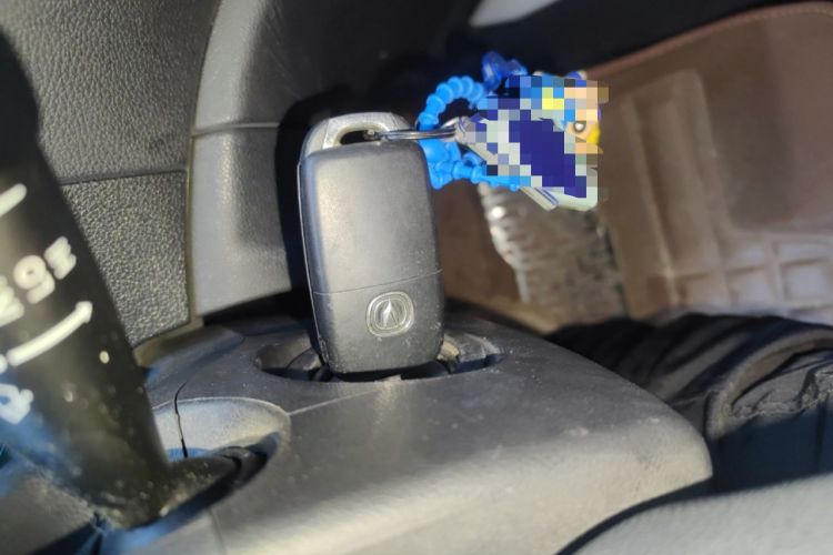 Used Changan CS35 2015 1.6L Automatic Luxury Model China IV Standard
