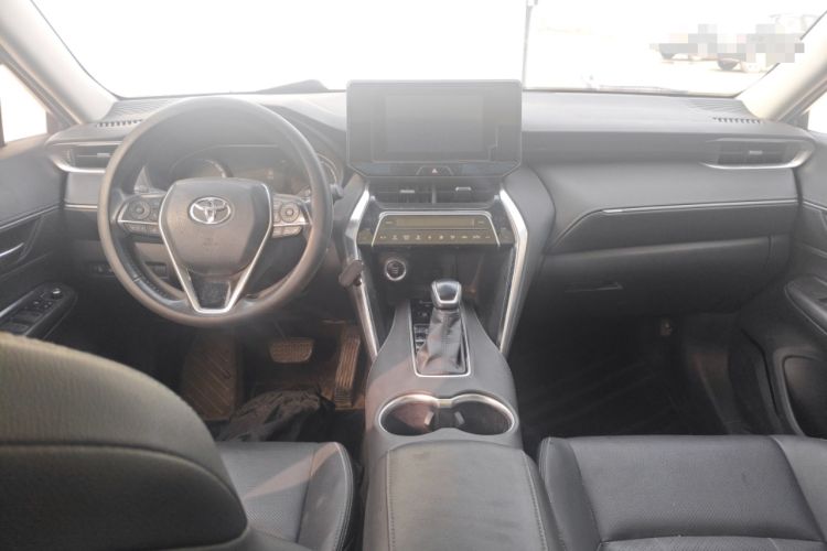 Used Toyota Harrier 2022 2.0L CVT Two-Wheel Drive Luxury Edition