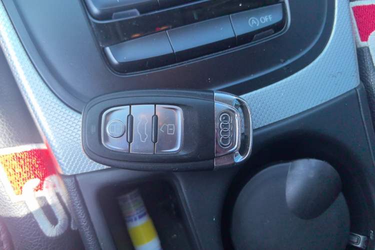 Used Audi A4L 2015 35 TFSI Automatic Standard Model
