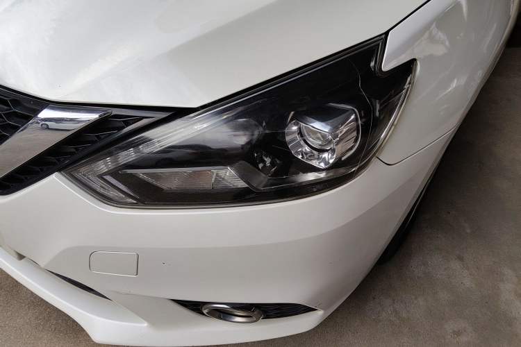 Used Nissan Sylphy 2019 1.6XV CVT Smart Connect Luxury Edition China VI Standard Left Front Headlight