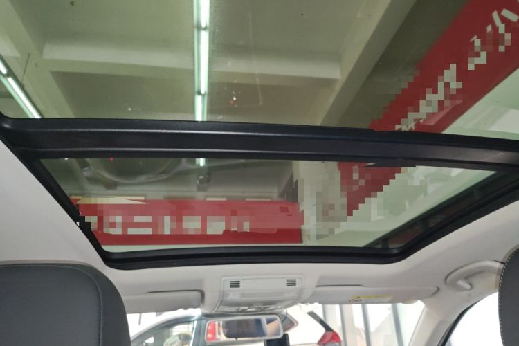 Used Volkswagen T-ROC 2021 280TSI DSG Two-Wheel Drive Elite Connect Edition Headliner