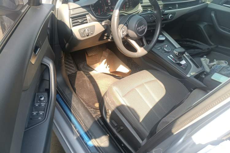 Used Audi A4L 2019 40 TFSI Ambition China VI