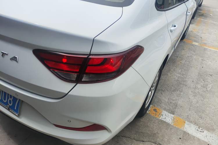 Used Hyundai Celesta 2020 1.6L Automatic GL Enjoyable Edition Exterior 3