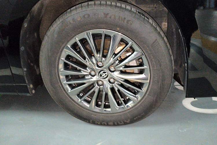 Used Toyota Vellfire 2020 Dual-Engine 2.5L HV Prestige Edition Right Front Wheel Hub