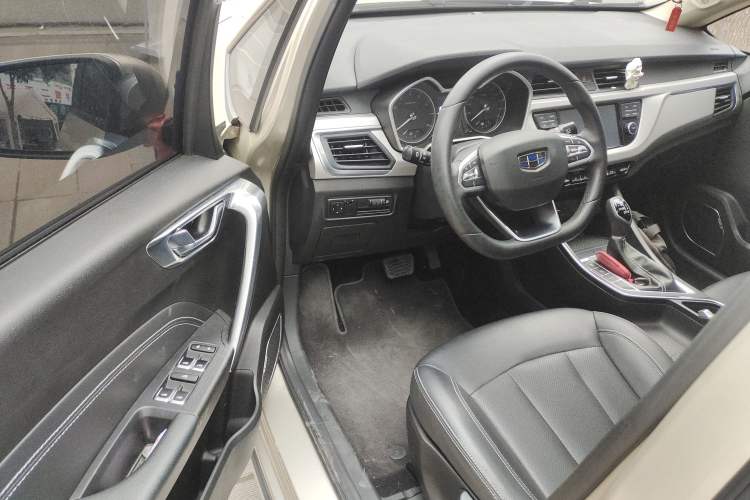 Used Geely Auto Vision X3 2019 Upgraded Model 1.5L CVT Prestige Version
