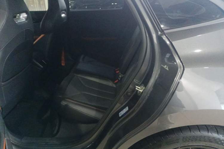 Used CHANGAN UNI-V 2023 1.5T Prestige Model