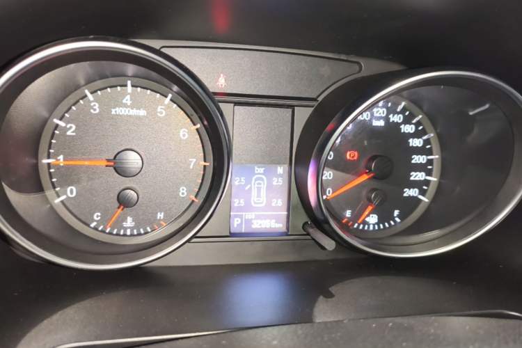 Used Haval M6 2021 PLUS 1.5T DCT Elite Smart Connectivity Model