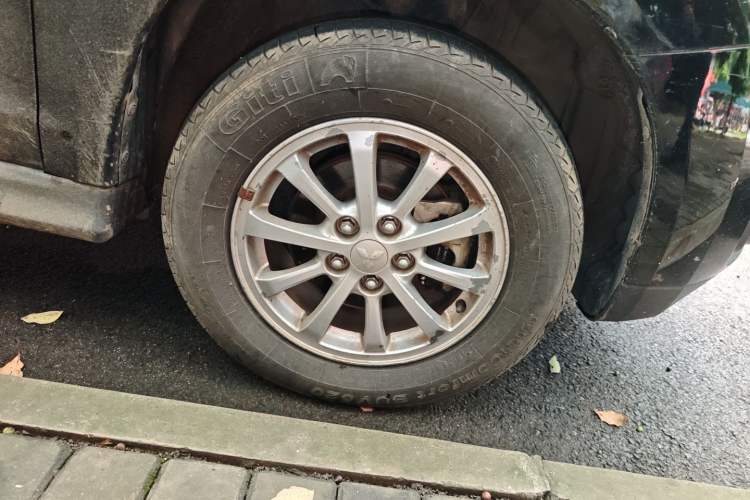 Used Mitsubishi ASX 2016 1.6L Manual Two-Wheel Drive Entry Version
