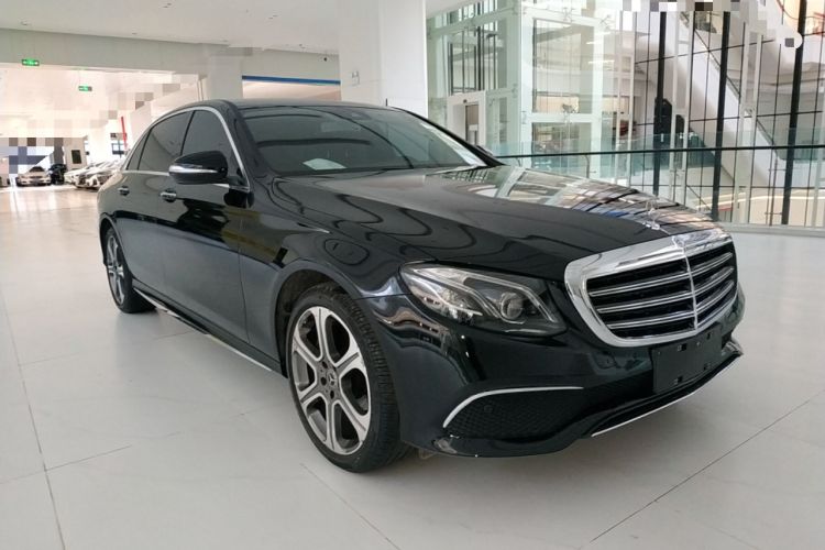 Used Mercedes-Benz E-Class 2017 E 300 L Sporty and Stylish Model Front Right 45 Deg