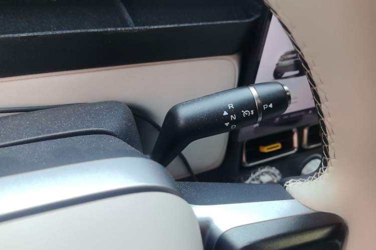 Used iCAR V23 2025 401 Two-Wheel Drive Intelligent Driving Version