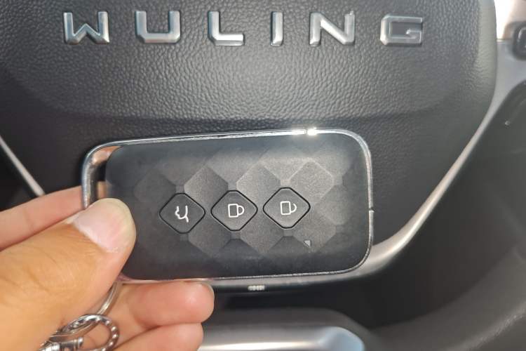 Used Wuling Xingguang 2024 Co-Creation Edition 510 Advanced Model