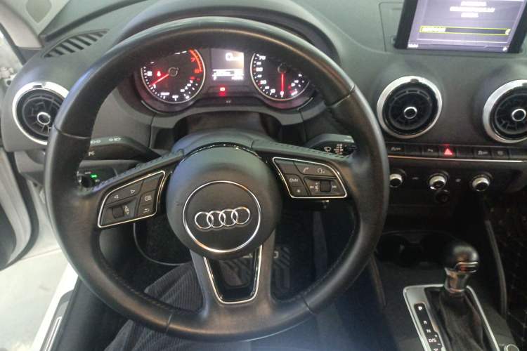 Used Audi A3 2020 Sportback 35 TFSI Fashion Edition China VI Emission Standard