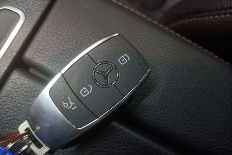 Used Mercedes-Benz EQB 2022 EQB 350 4MATIC First Edition Special Version Interior 1