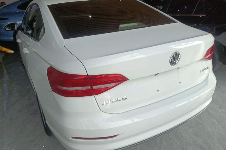 Used Volkswagen Lavida 2019 1.5L Automatic Comfort Edition China VI Standard
