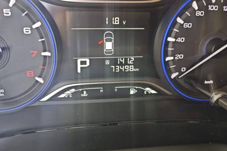 Used GAC Trumpchi GS3 2017 200T Automatic Elite Edition Odometer Close Up