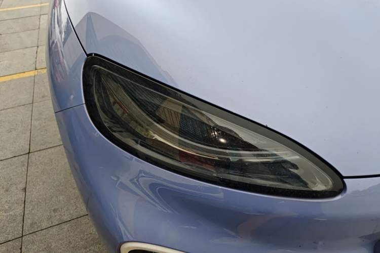 Used ARCFOX Kaola 2023 Parent-Child Edition Pro Right Front Headlight