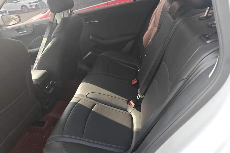 Used Roewe i5 2023 1.5L CVT Luxury Edition
