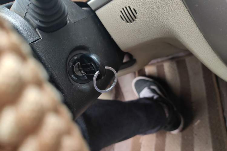 Used Buick Excelle 2015 1.5L Manual Classic Trim
