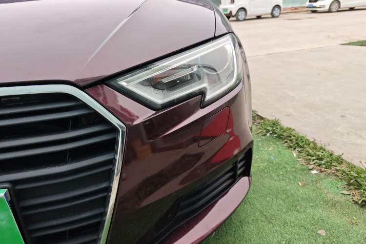 Used Audi A3 2017 Sportback 35 TFSI Ambition Edition
