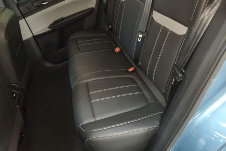 Used Venucia VX6 2023 520 Air