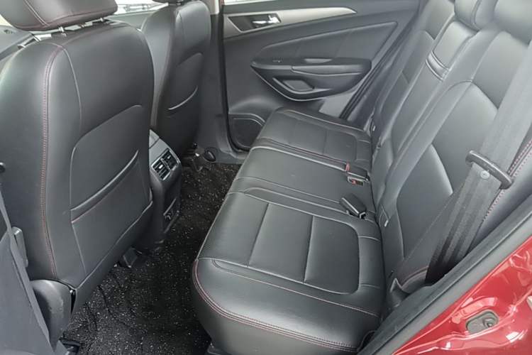 Used CHANGAN CS75 2014 1.8T Automatic Prestige Model China IV Standard
